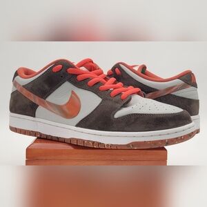 Nike SB Dunk Crushed D.C